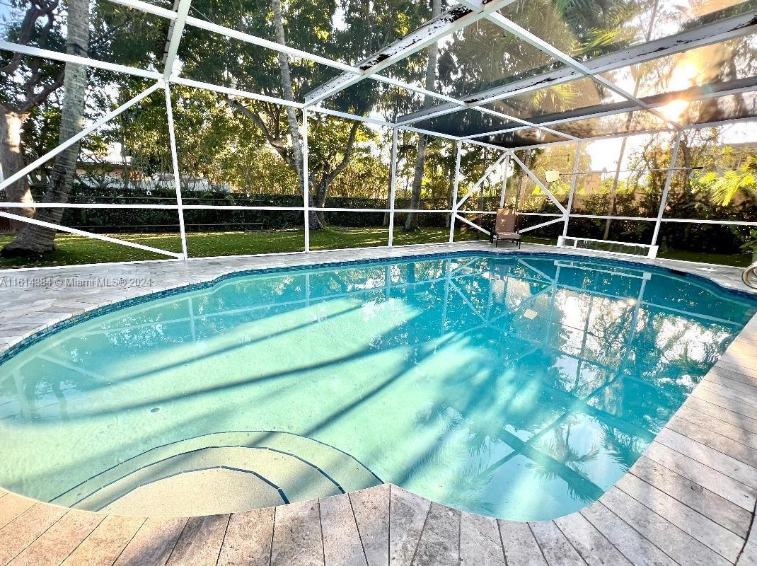 4720 Jefferson St, Hollywood, FL 33021
