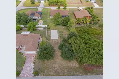 821 Carlfield Ave, Lehigh Acres, FL 33971 - Photo 60