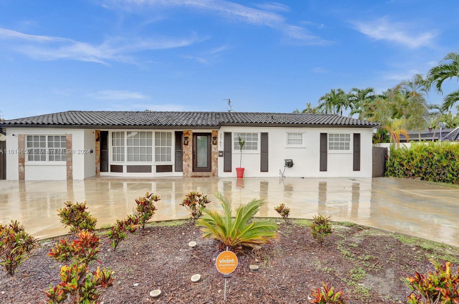 2761 92nd Pl, Miami, FL 33165-3135