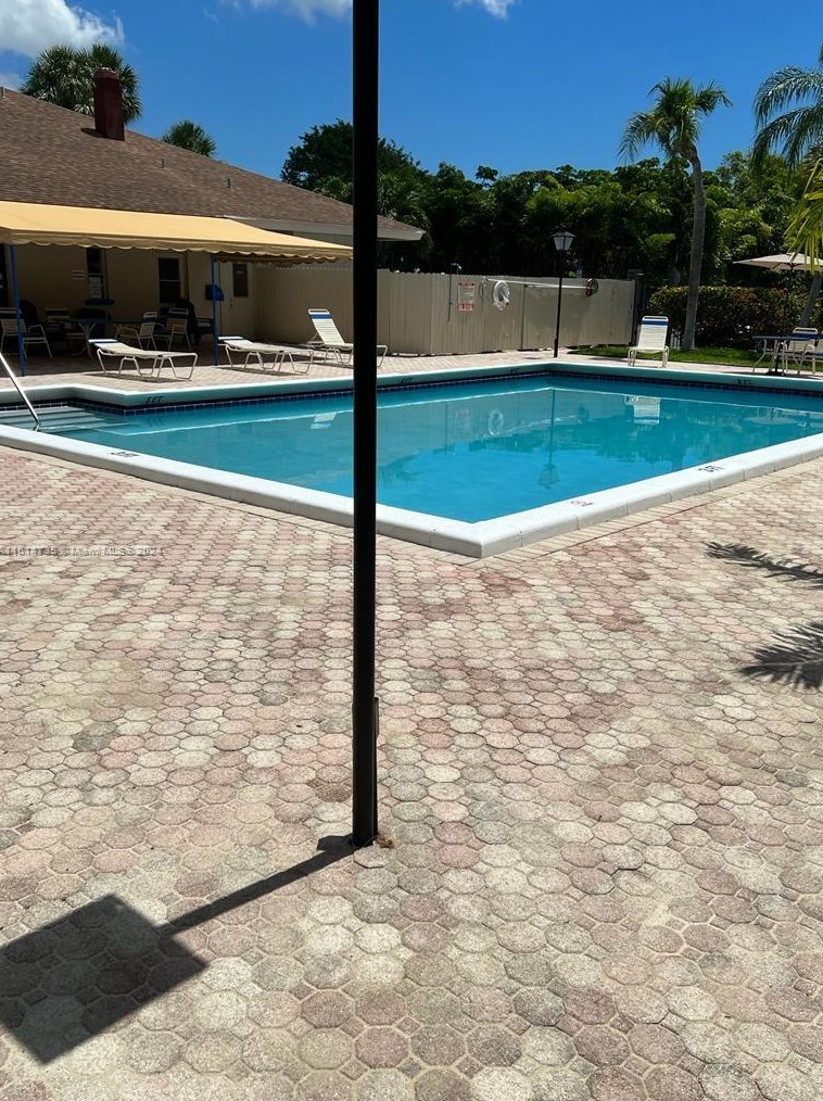 1500 N Congress Ave #a52, West Palm Beach, FL 33401