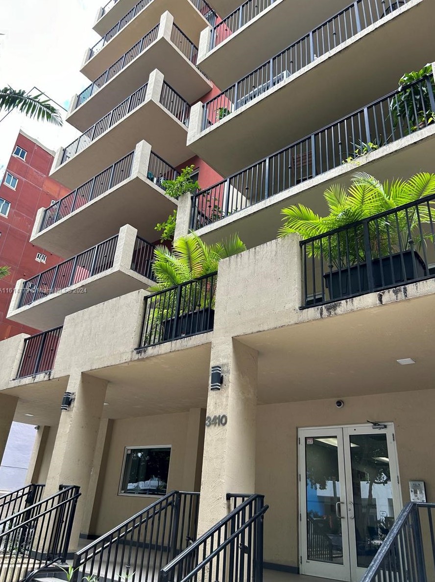 3410 Coral Way #901, Miami, FL 33145