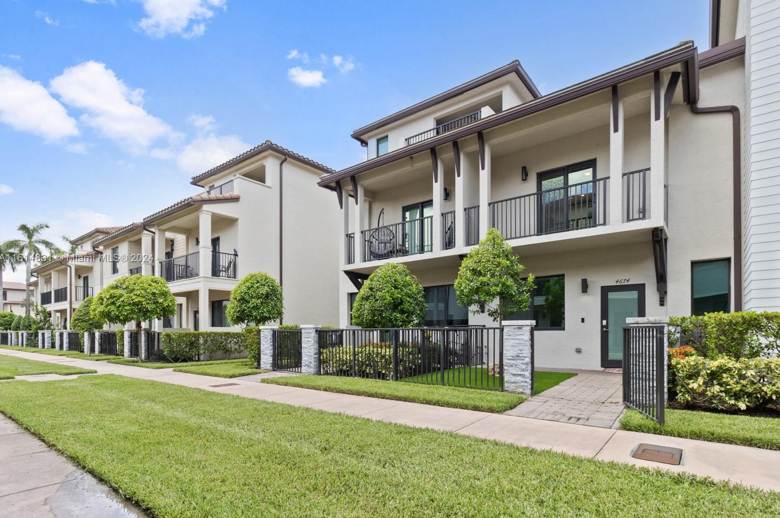 4674 83rd St, Miami, FL 33166-8508