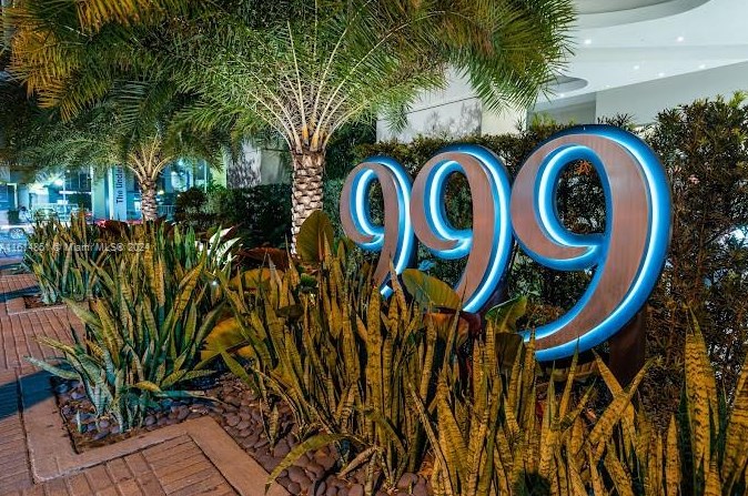 999 Sw 1st Ave #2910, Miami, FL 33130