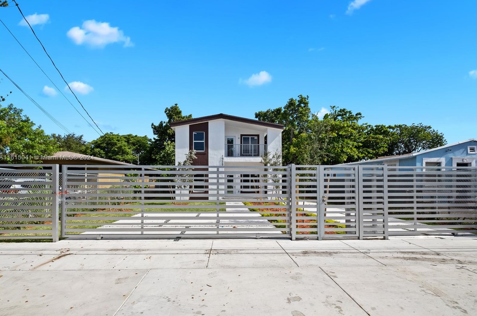 1938 Nw 60th St #a, Miami, FL 33142