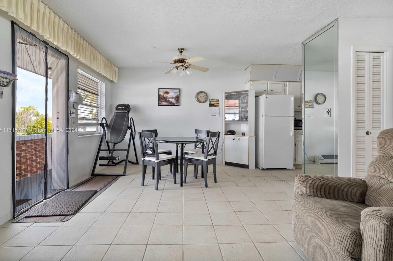22 Se 3rd Ter #15, Dania Beach, FL 33004