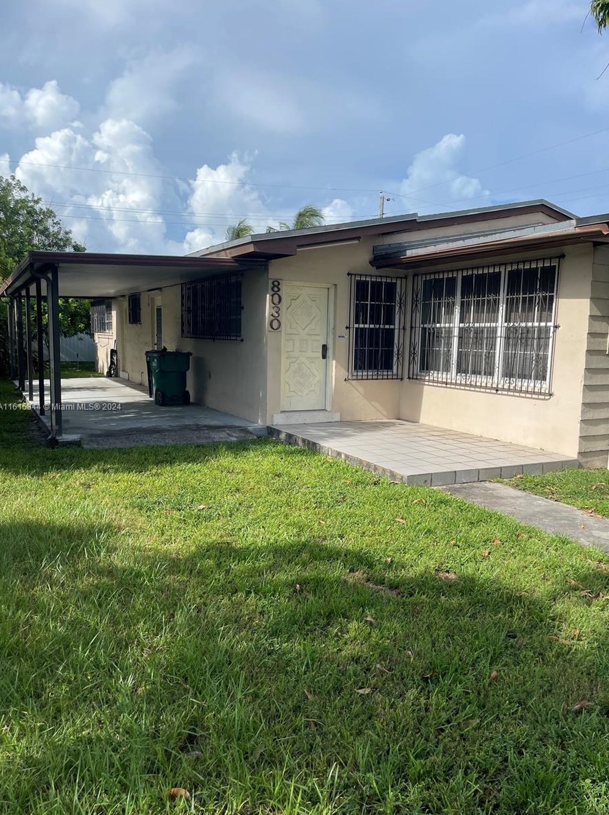 8030 9th Ter, Miami, FL 33144-4216