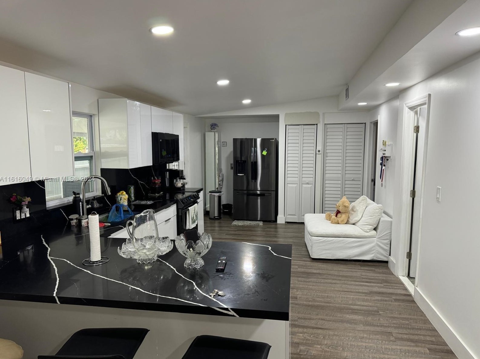 12846 17th St, Miami, FL 33175-1215