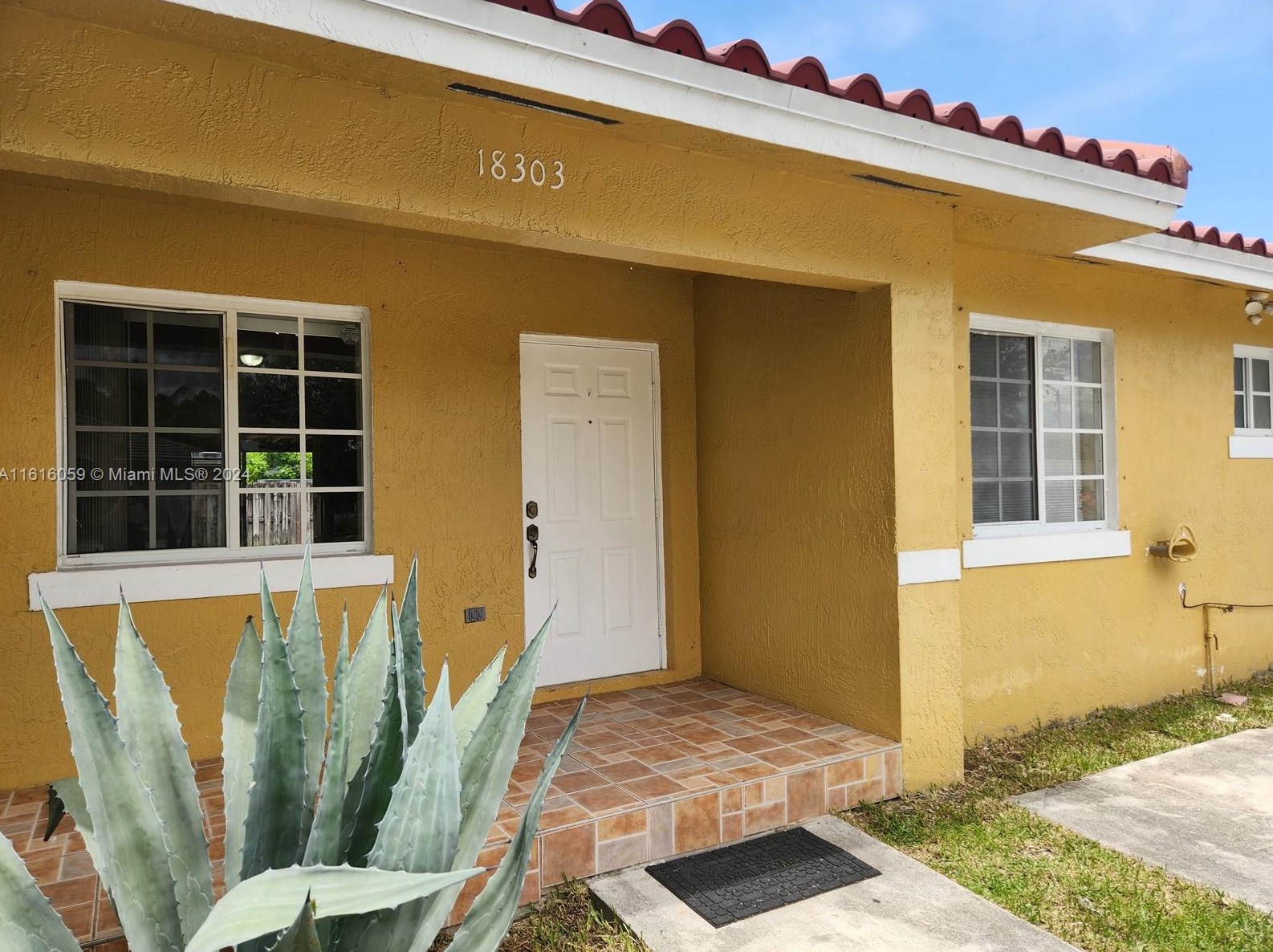 18303 Sw 139th Pl, Miami, FL 33177