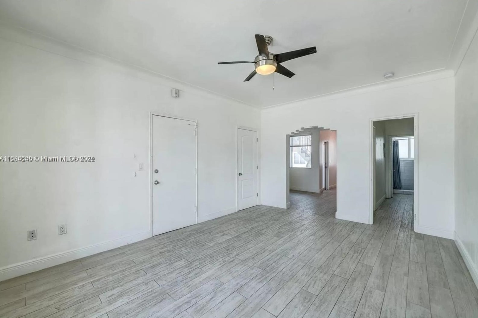 620 12th St #8, Miami, FL 33139