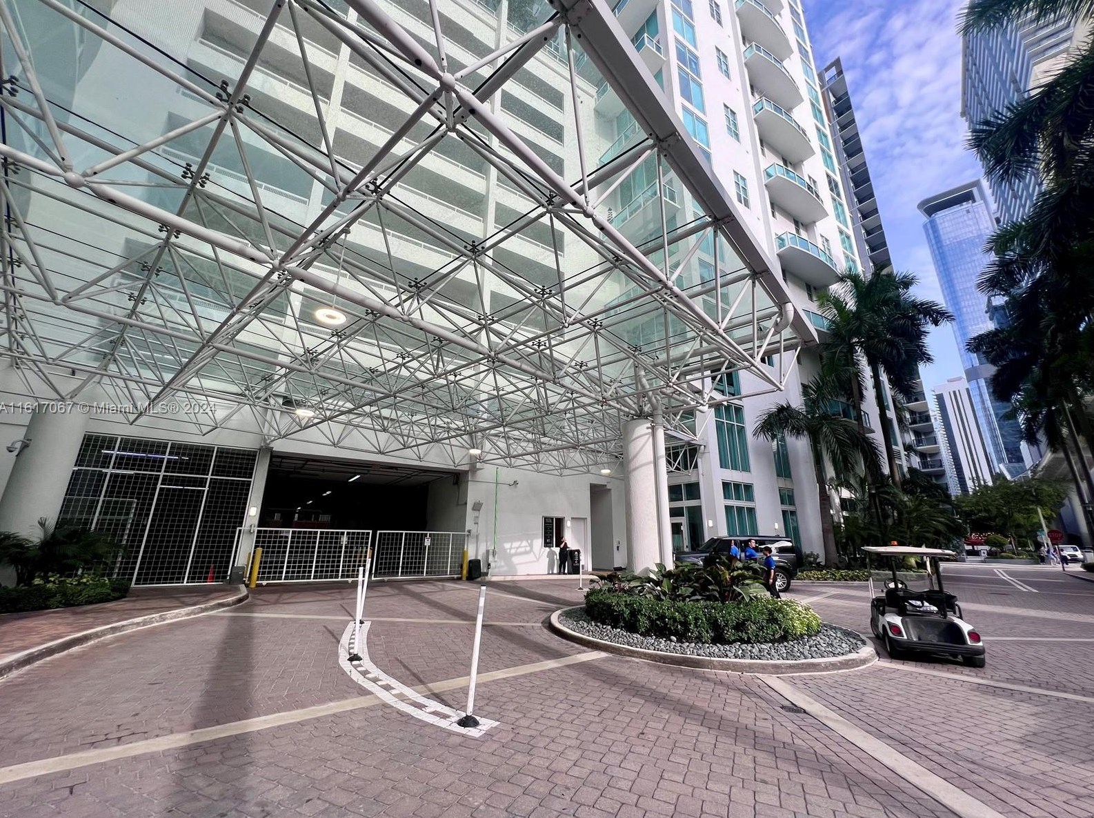 41 Se 5th St #1905, Miami, FL 33131