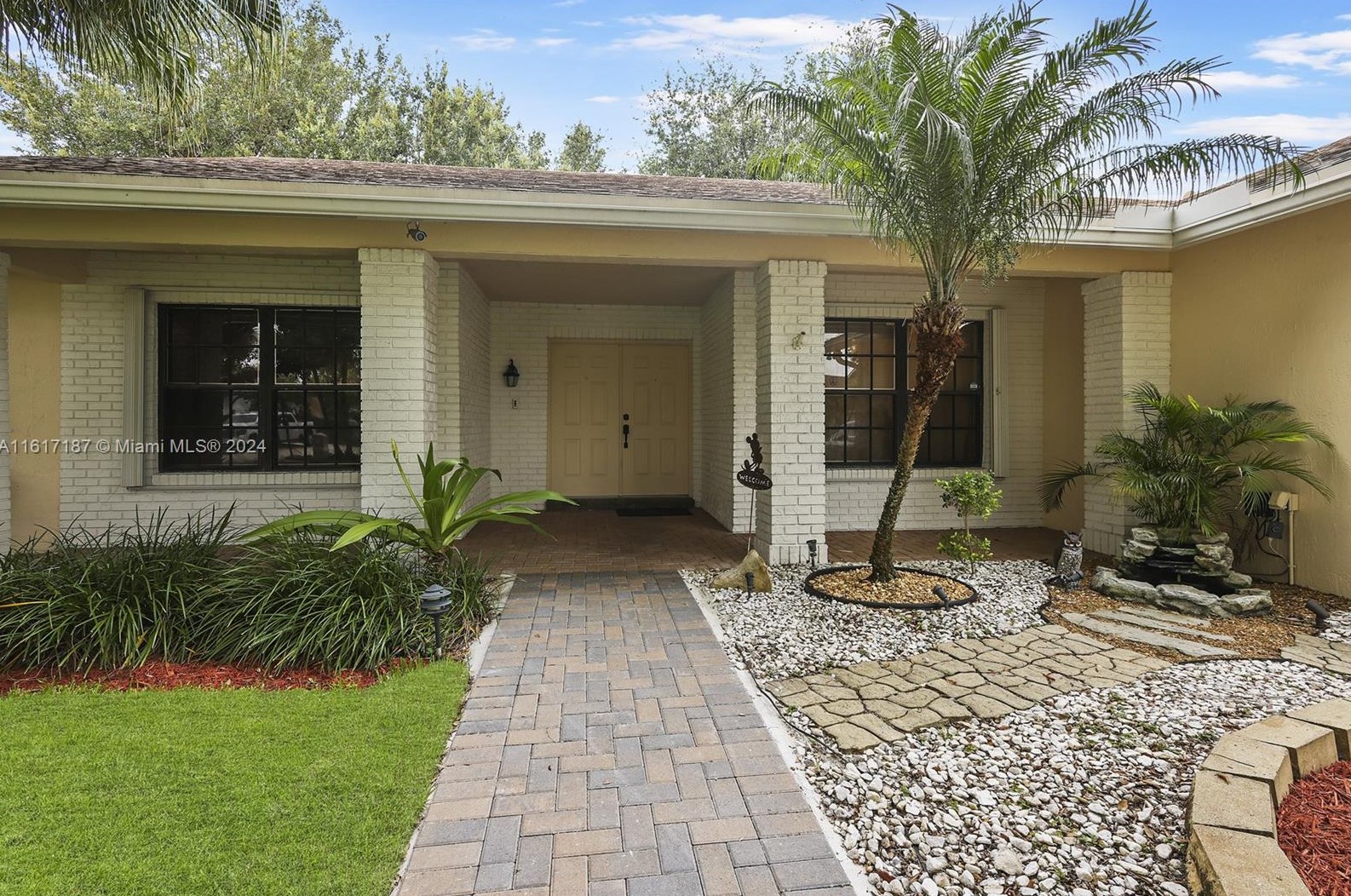 20261 Nw 8th St, Hollywood, FL 33029