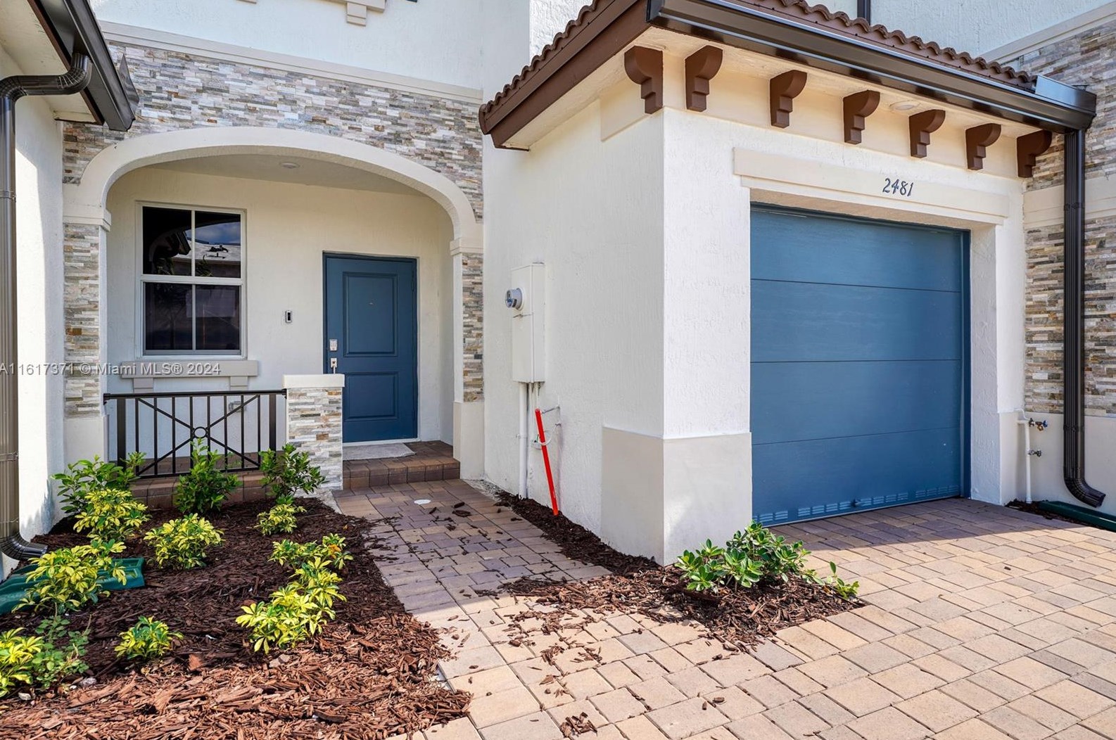 2481 124th St, Miami FL  33167-1918 exterior