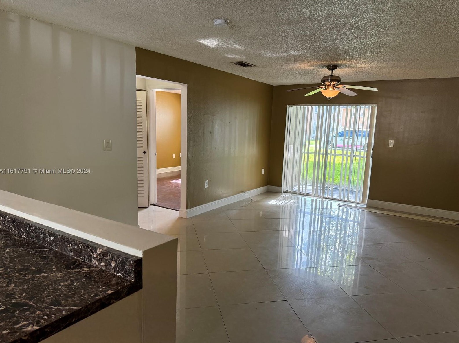 8025 Sw 21st Ct #8025, Hollywood, FL 33025