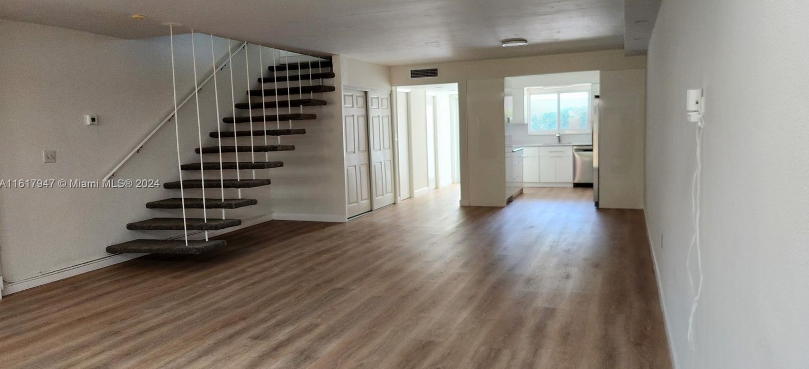 2109 122nd St, Miami FL  33181-2908 exterior