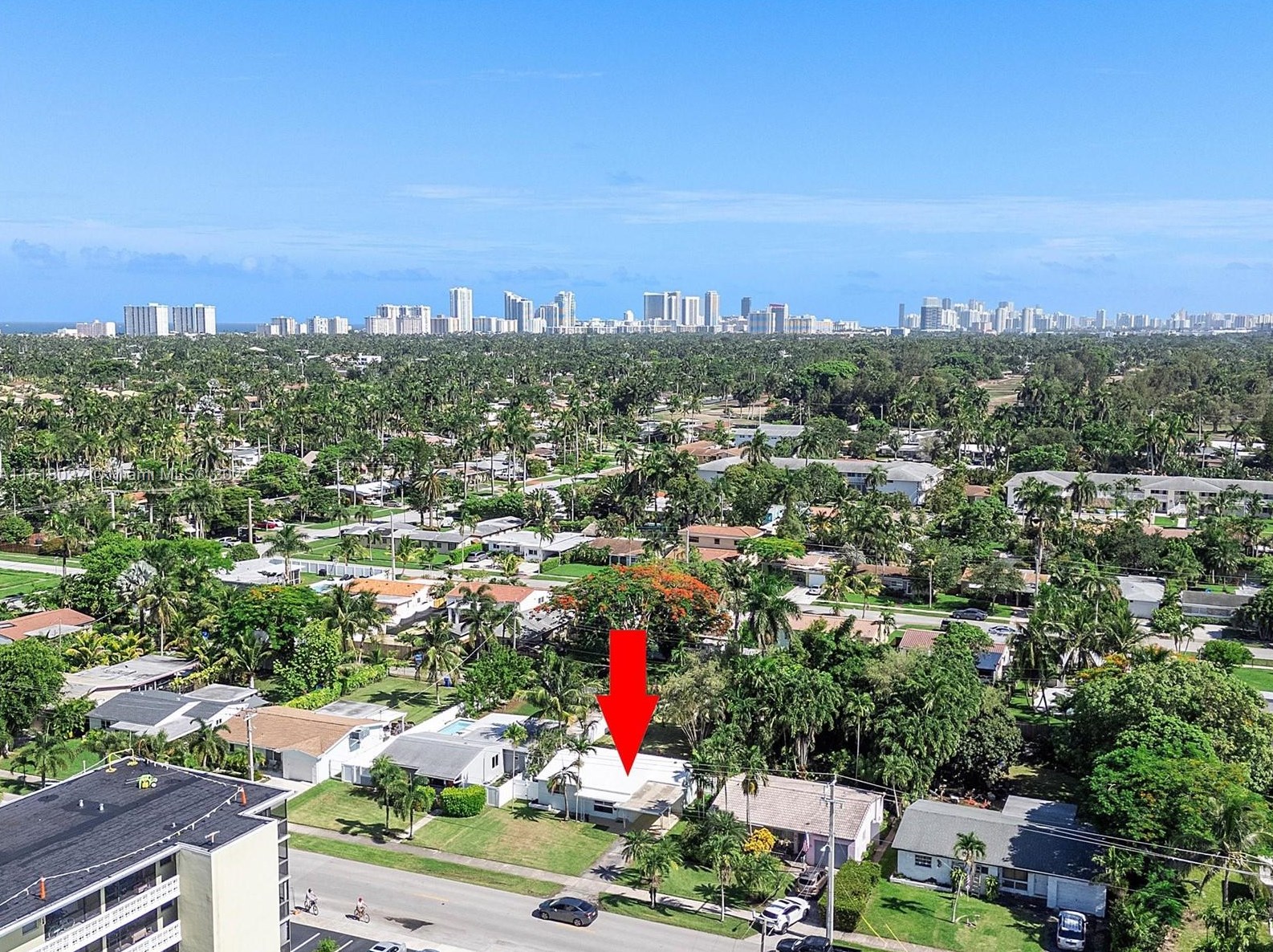 1426 Arthur St, Hollywood FL  33020-3743 exterior