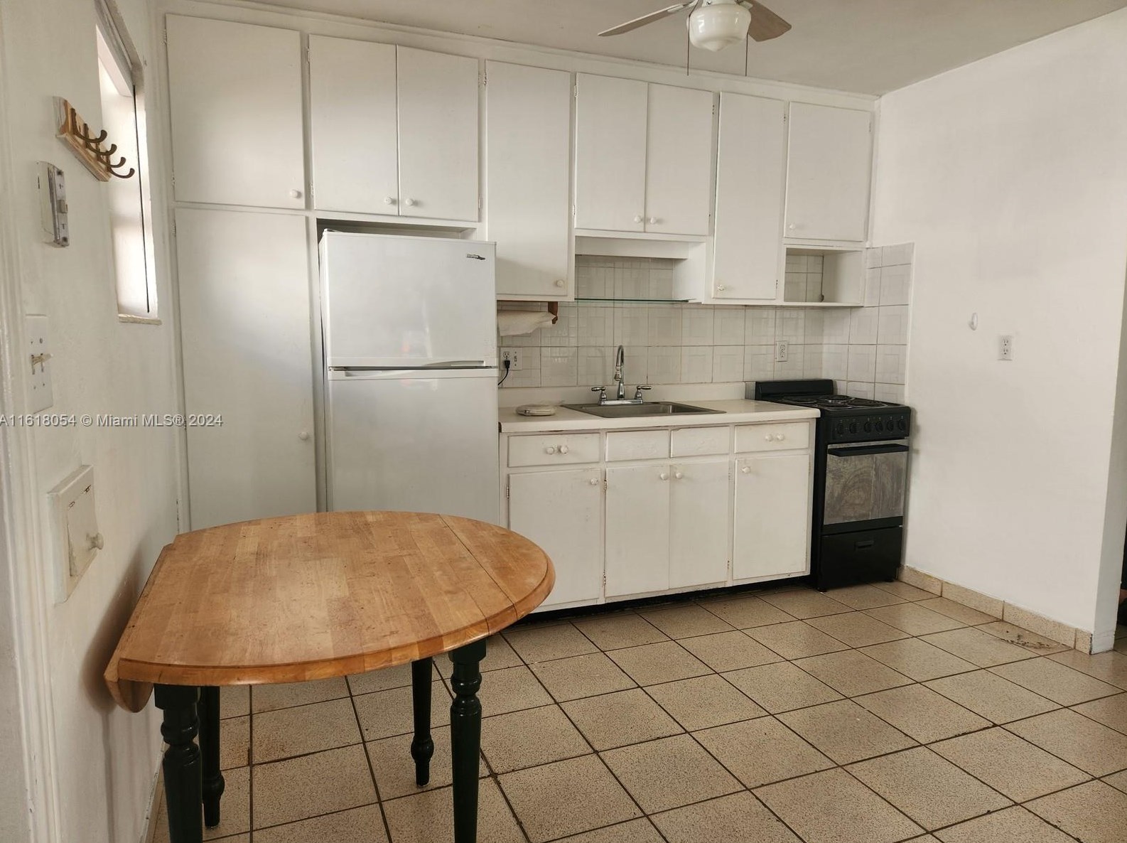 1829 Lincoln St #1829, Hollywood, FL 33020