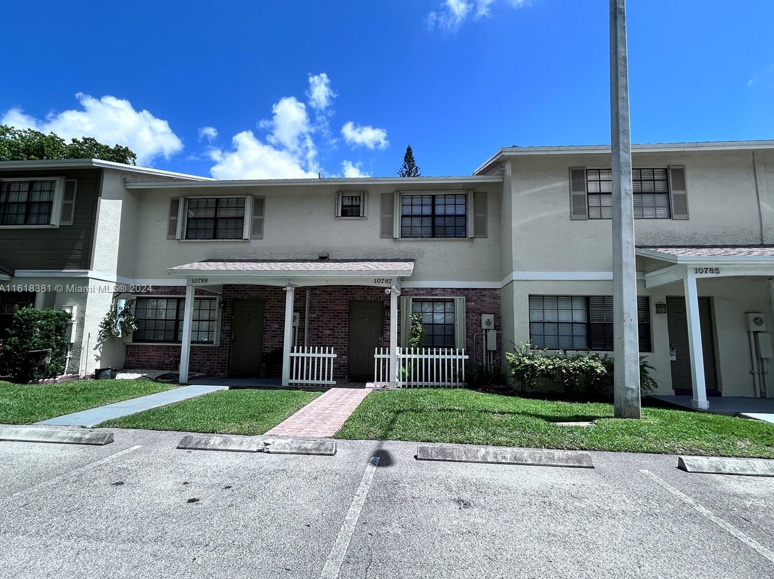 10787 Nw 11th St #10787, Hollywood, FL 33026