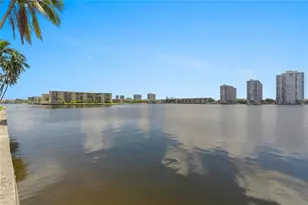 18181 NE 31st Ct, Aventura, FL 33160 - Photo 40