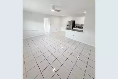 100 NE 78th St #9, Miami, FL 33138 - Photo 4