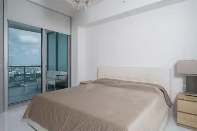 851 NE 1st Ave #4406, Miami, FL 33132 - Photo 12