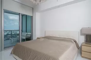 851 NE 1st Ave, Miami, FL 33132 - Photo 12