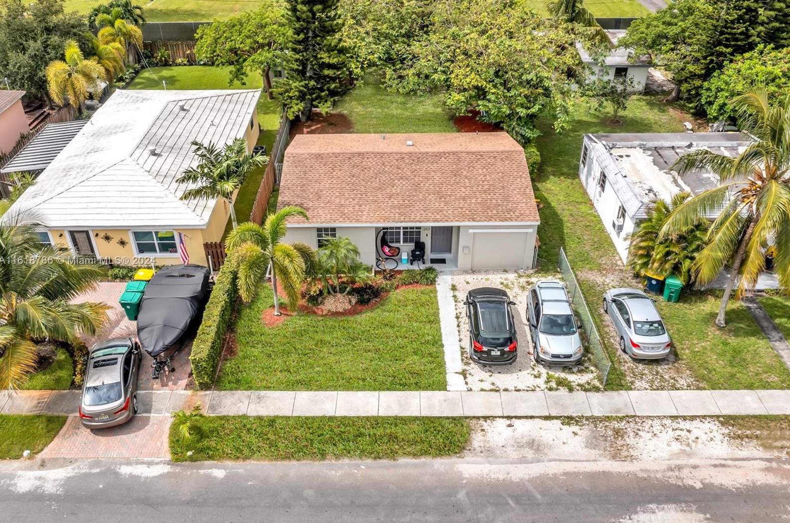 243 Sw 9th St, Dania Beach, FL 33004