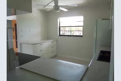 6085 N Sabal Palm Blvd #204, Tamarac, FL 33319 - Photo 14