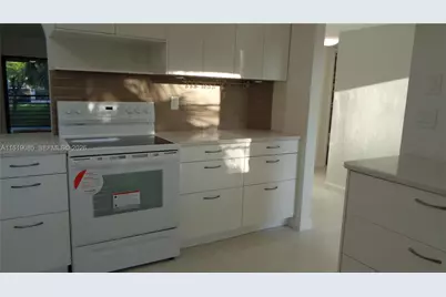 6085 N Sabal Palm Blvd #204, Tamarac, FL 33319 - Photo 12