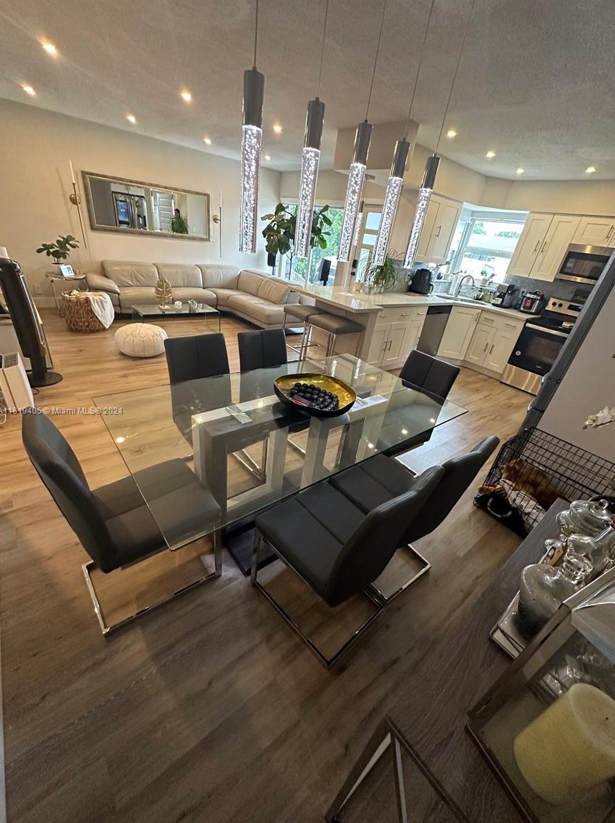 6791 Pershing St, Hollywood FL  33024-1833 exterior