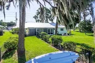924 Lake Dr E, Lake Placid, FL 33852 - Photo 36