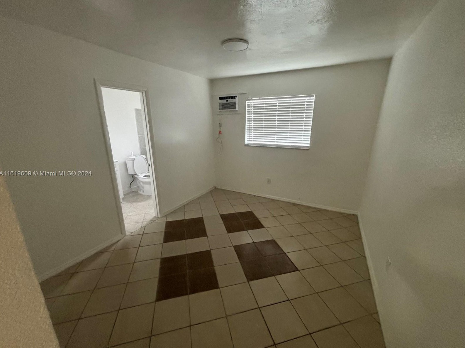7841 Johnson St #107, Hollywood, FL 33024
