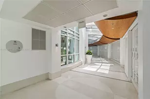 4401 Collins Ave, Miami Beach, FL 33140 - Photo 52