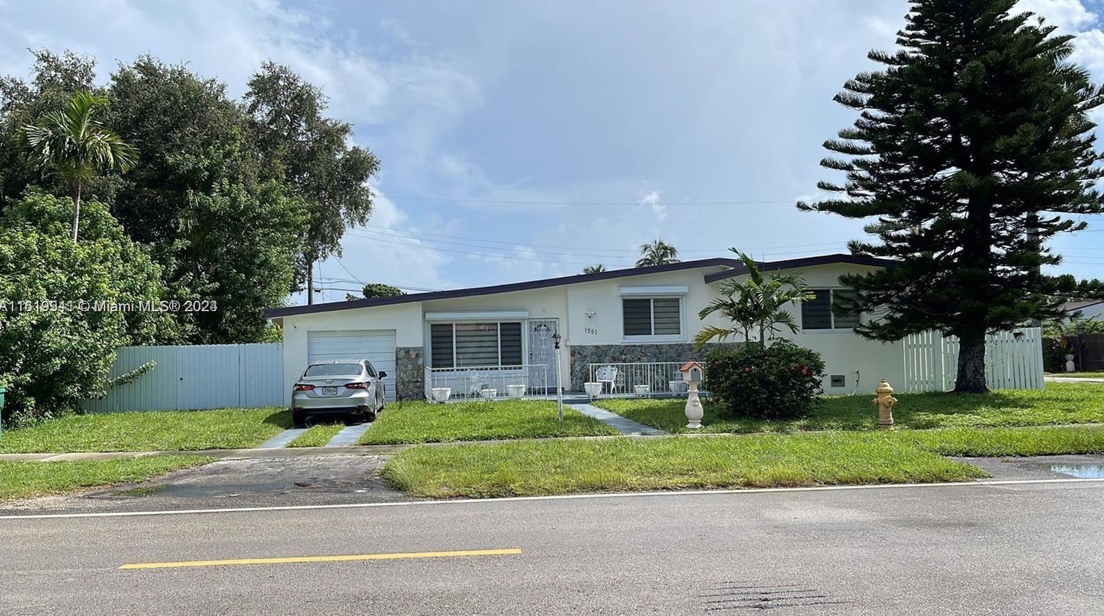 1251 Little River Dr, Miami, FL 33147