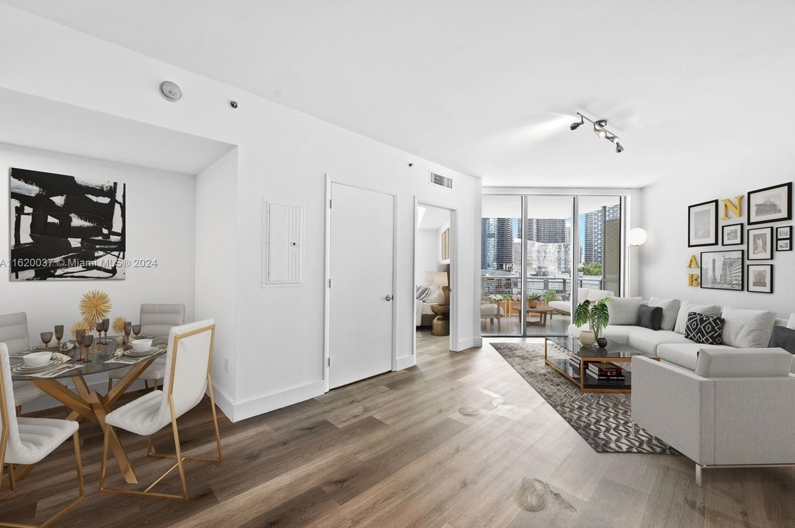 350 S Miami Ave #1510, Miami, FL 33130