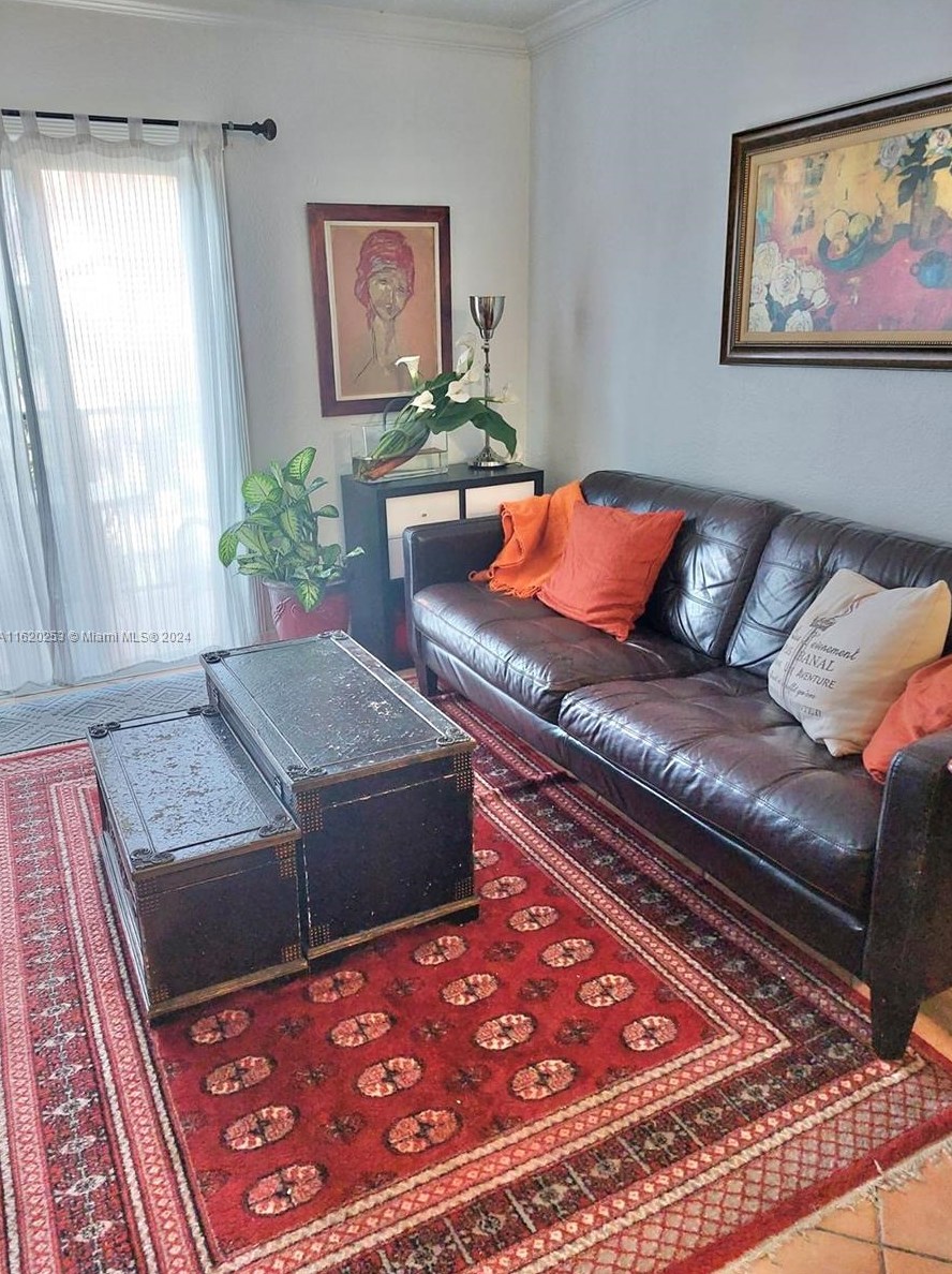 8600 Sw 67th Ave Apt 940, Miami, FL 33143