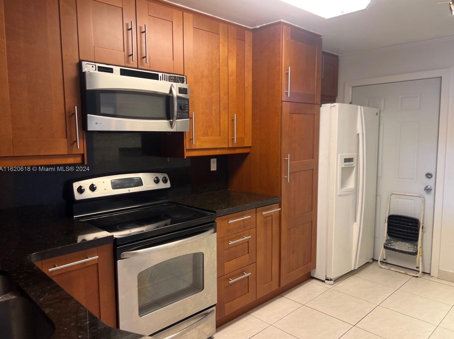 1750 Ne 191st St #703-1, Miami, FL