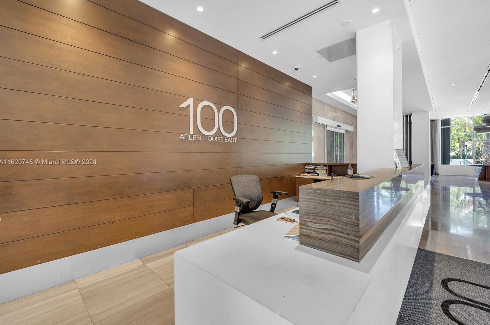 100 Bayview Dr, Miami FL 33160-4772 exterior