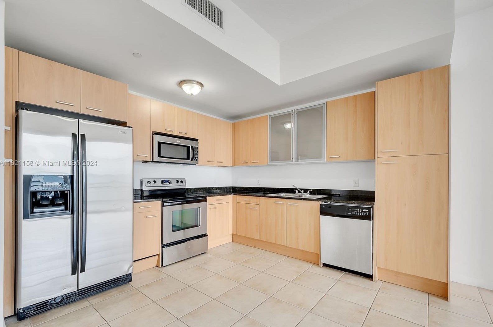 1350 Nw 8th Ct #a-7, Miami, FL 33136