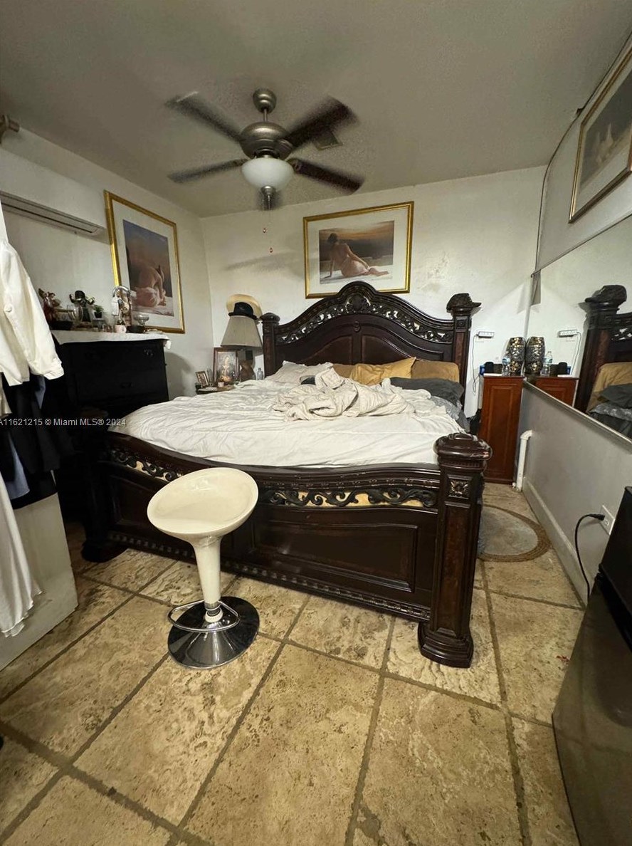 2235 35 St, Miami FL 33142-5351 exterior