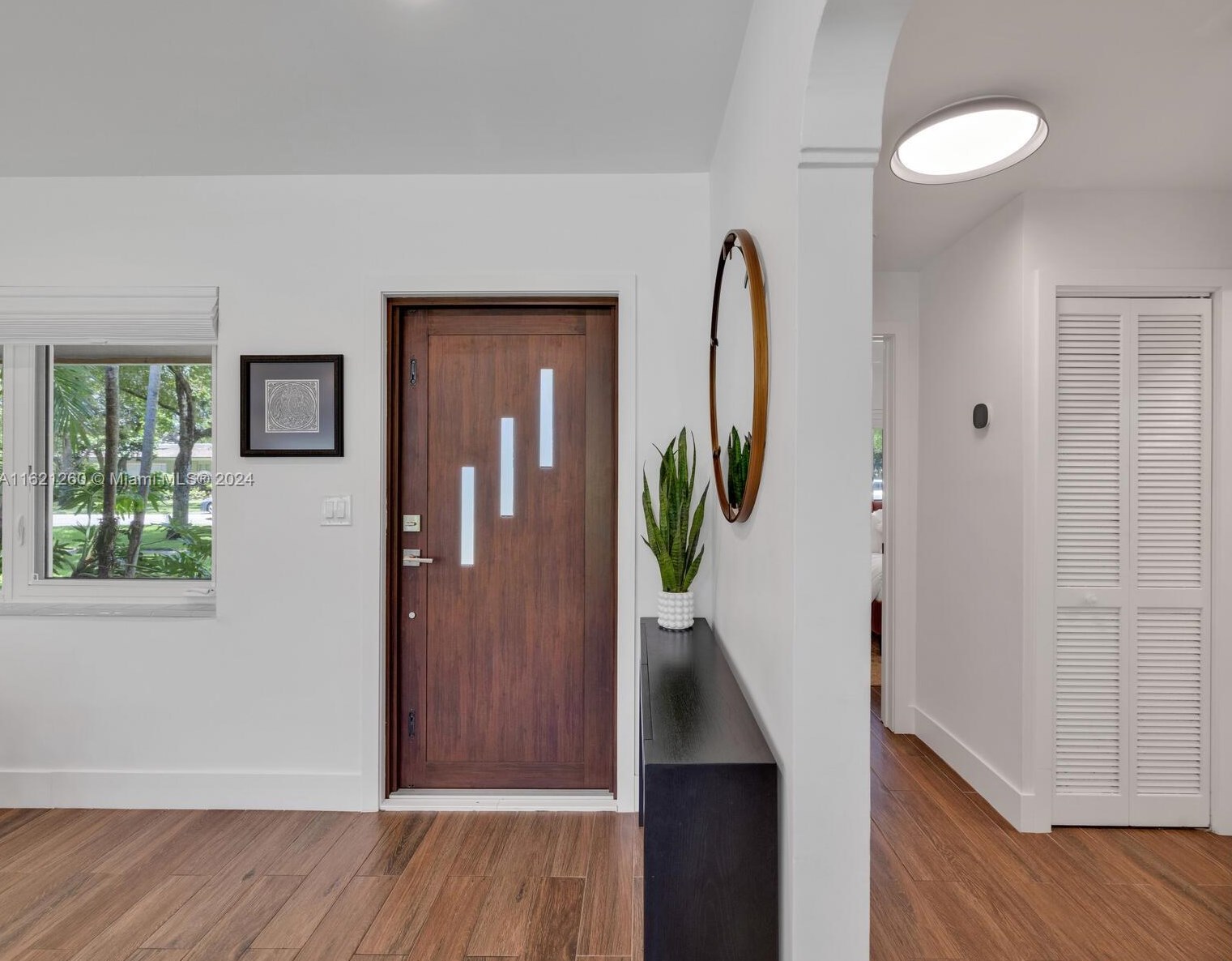 420 94 St, Miami FL 33138-2845 exterior