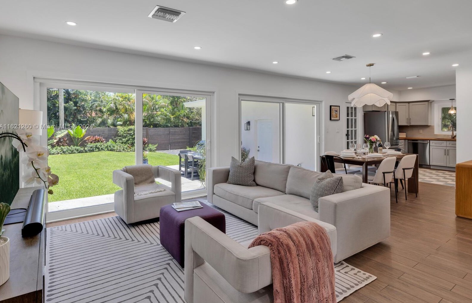 420 94 St, Miami FL 33138-2845 exterior