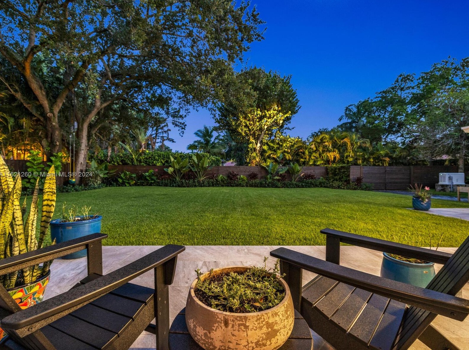 420 94 St, Miami FL 33138-2845 exterior