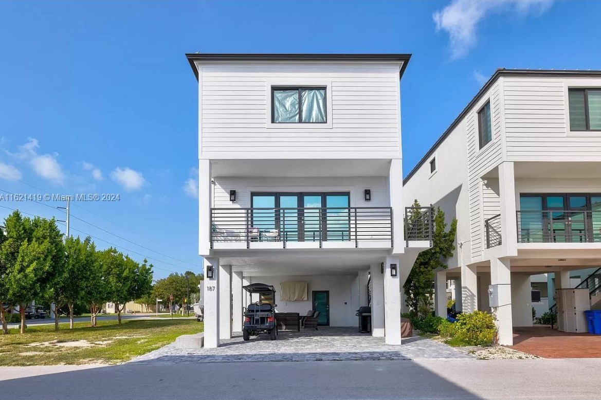 94825 Overseas Hwy #187, Key Largo, FL 33037