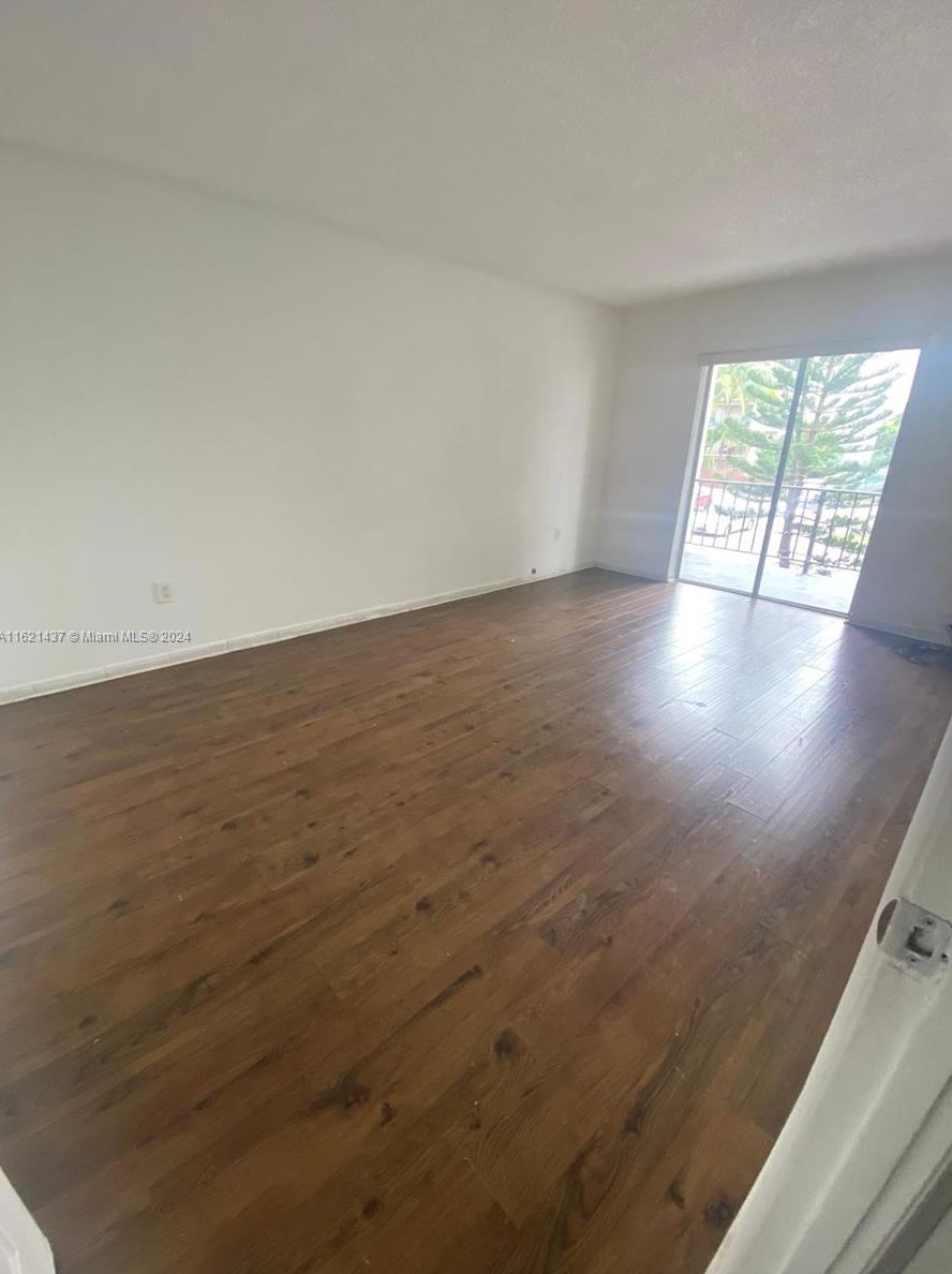 5775 W 20th Ave #202, Hialeah, FL 33012