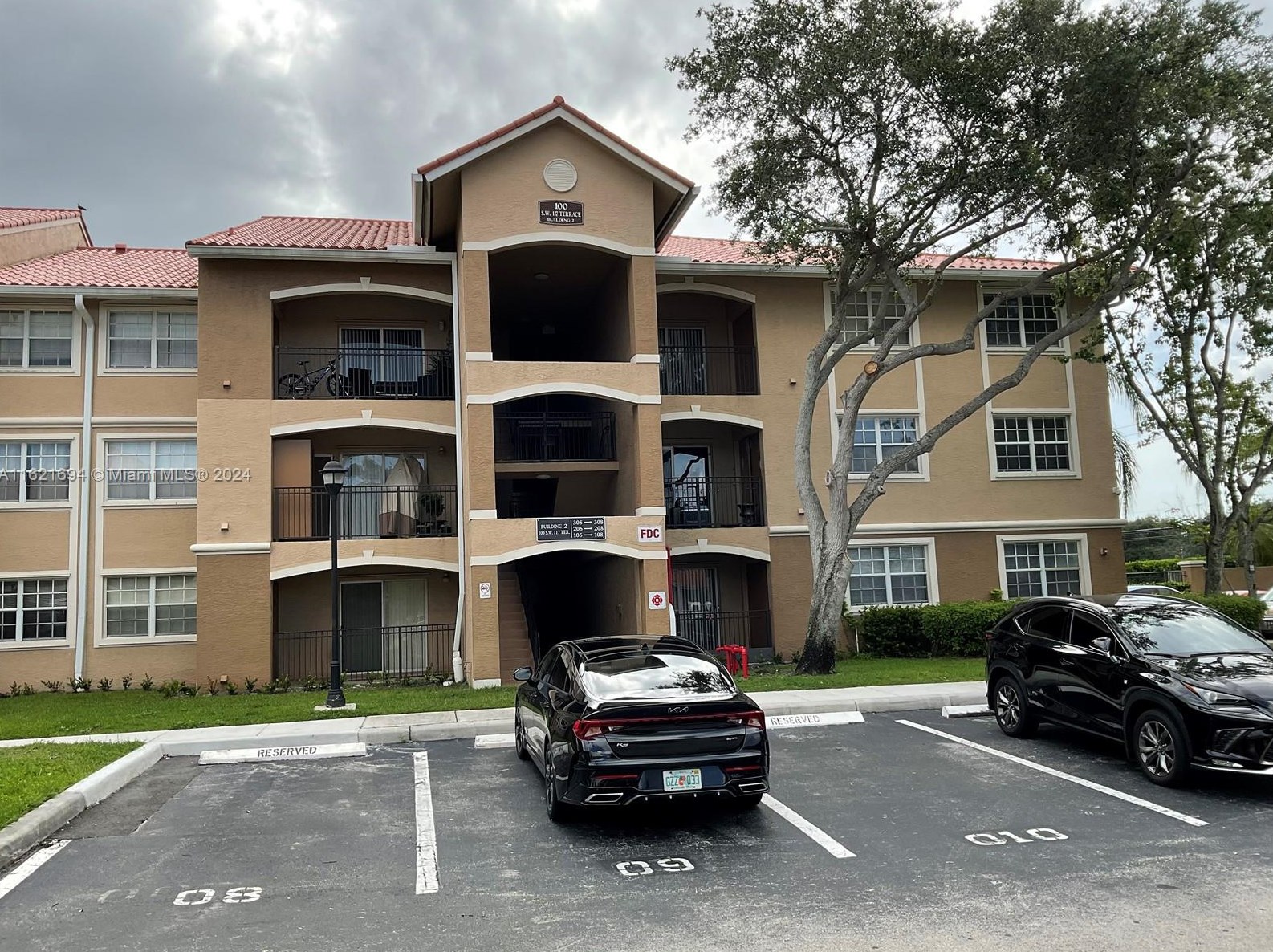 100 Sw 117th Terrace #2307, Hollywood, FL 33025