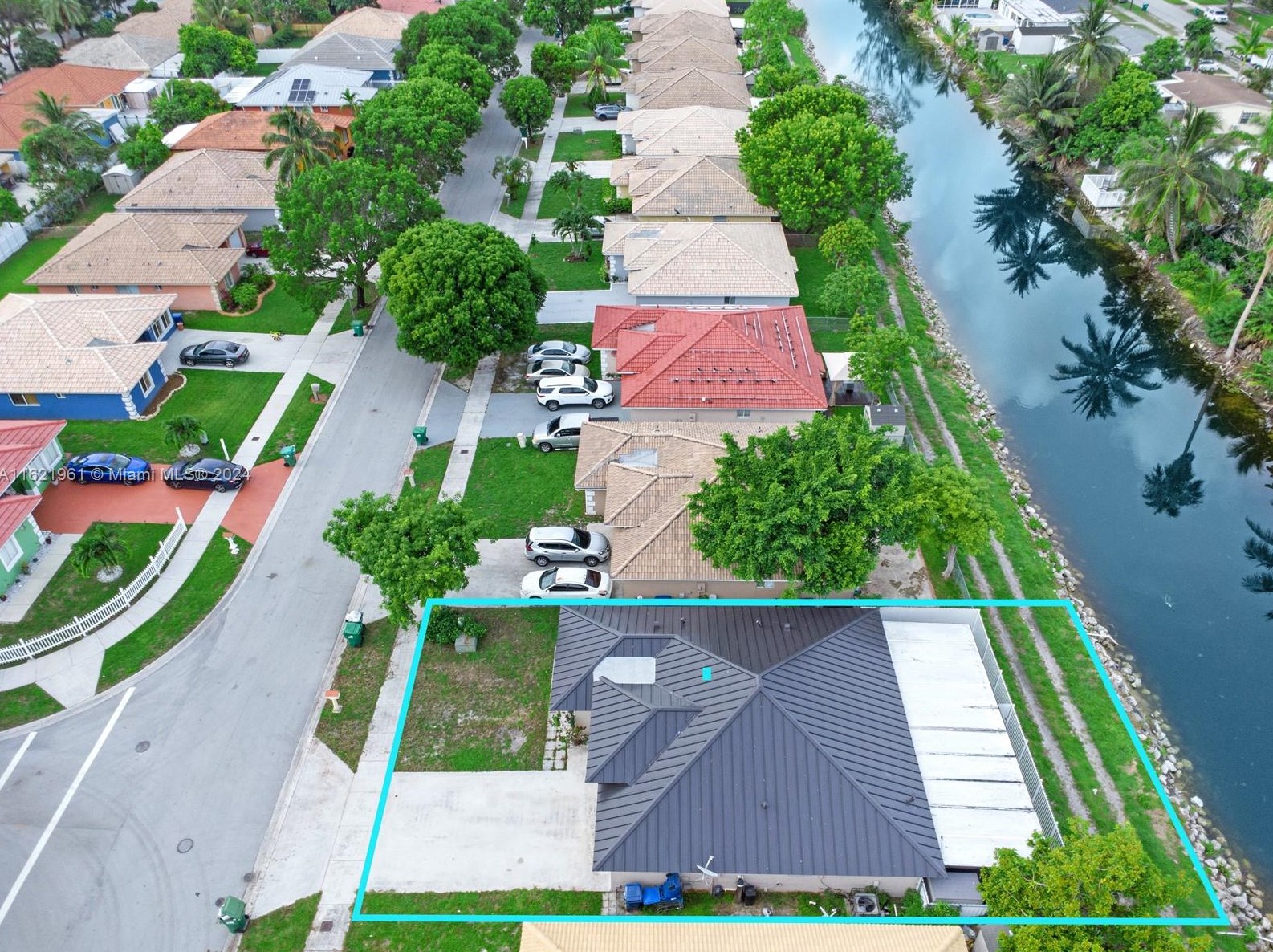 20604 Nw 19th Ave, Miami, FL 33056