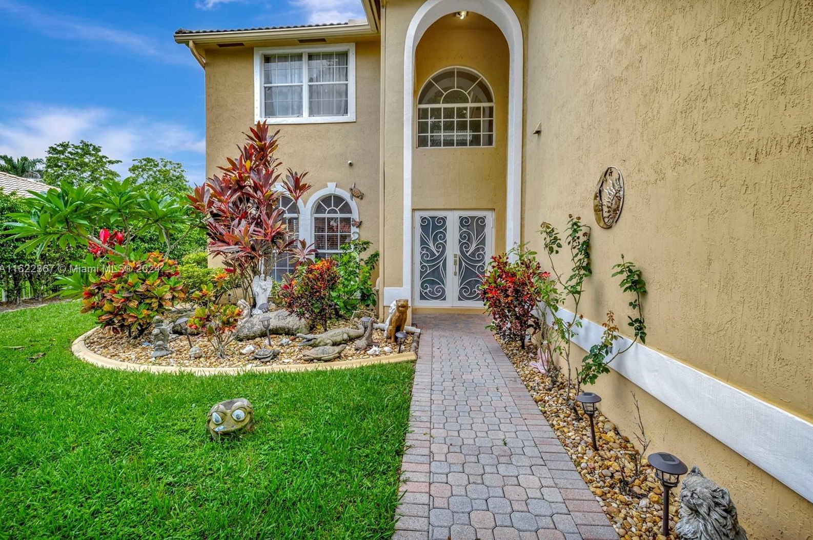 1826 Nw 127th Ave, Hollywood, FL 33028