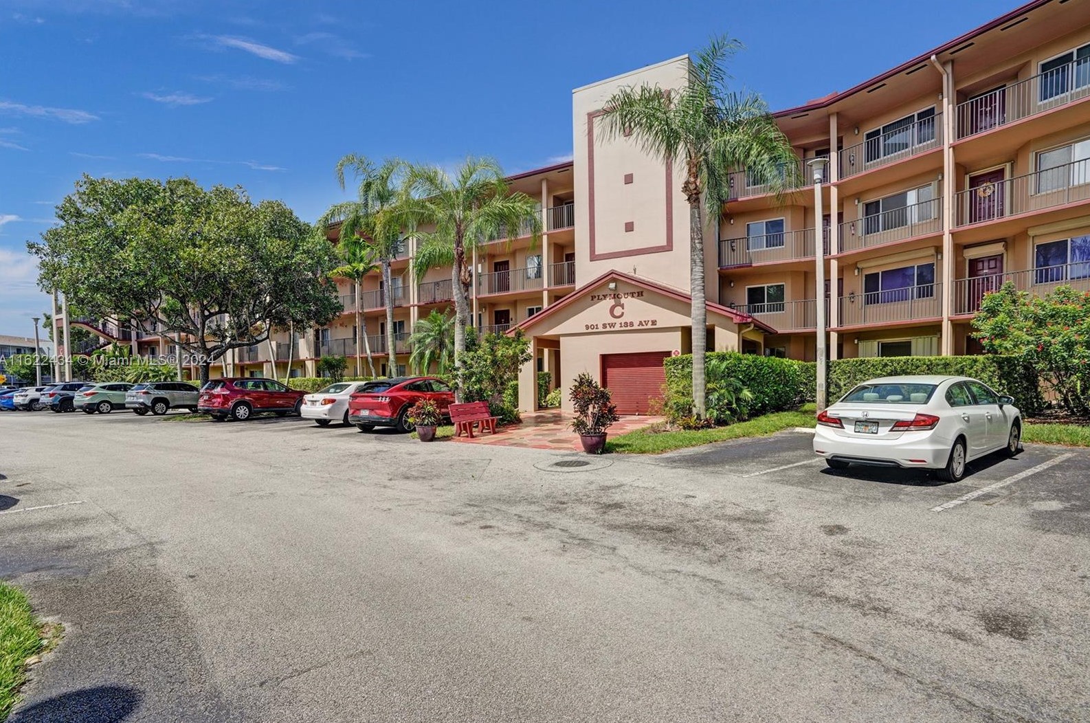 901 Sw 138th Ave #410c, Hollywood, FL 33027