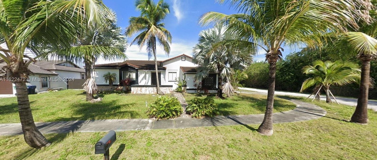 7821 Sw 197th Terrace, Miami, FL 33189