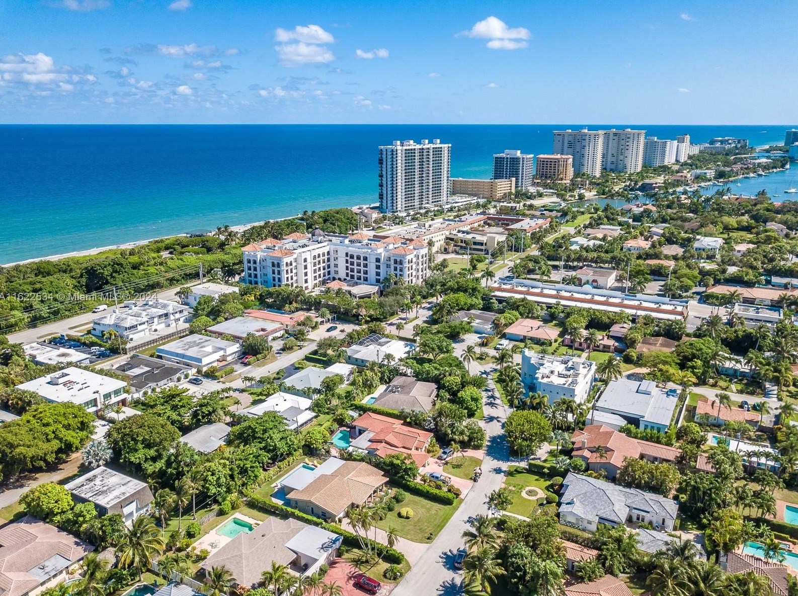 160 Ne Wavecrest Ct, Boca Raton, FL 33432